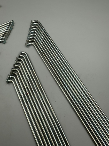 Yamaha XT500 1U6 Speichen-Satz Spoke Set, Front 1E6-25104-01 Genuine Neu